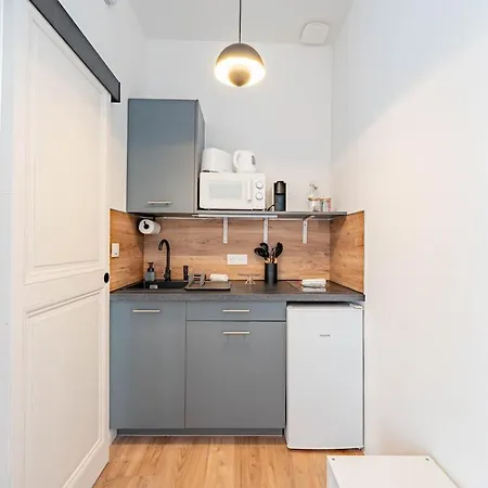 Les Du 48j Design 7 Clim Et Kitchenette Centre Appartement
