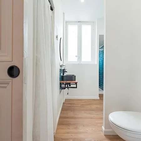 Appartement Les Du 48j Design 7 Clim Et Kitchenette Centre Carcassonne