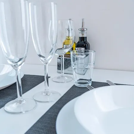 Les Du 48j Design 7 Clim Et Kitchenette Centre Lejlighed