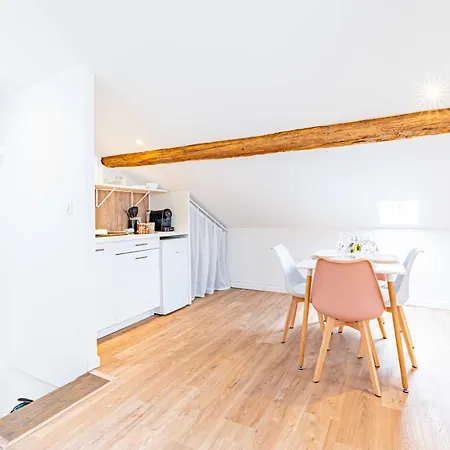 Les Du 48j Design 7 Clim Et Kitchenette Centre Appartement *