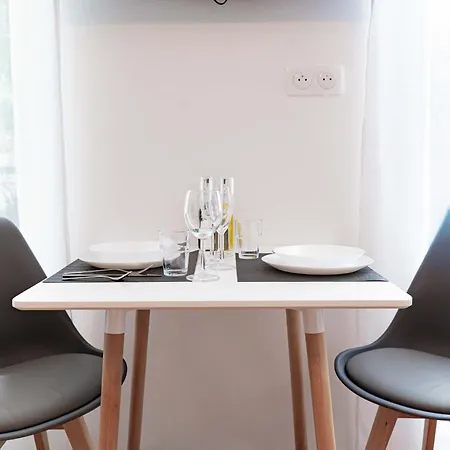 Les Du 48j Design 7 Clim Et Kitchenette Centre Lejlighed *